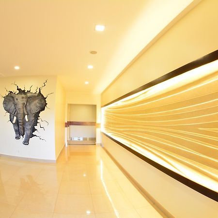 Best Western Premier Garden Hotel Entebbe Ngoại thất bức ảnh