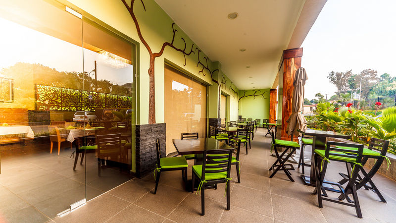 Best Western Premier Garden Hotel Entebbe Ngoại thất bức ảnh