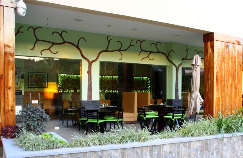 Best Western Premier Garden Hotel Entebbe Ngoại thất bức ảnh