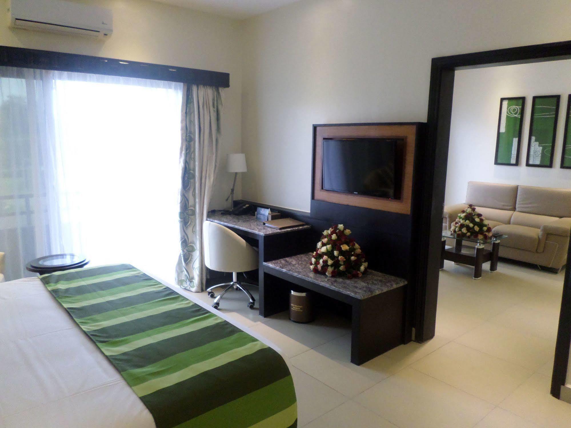 Best Western Premier Garden Hotel Entebbe Ngoại thất bức ảnh