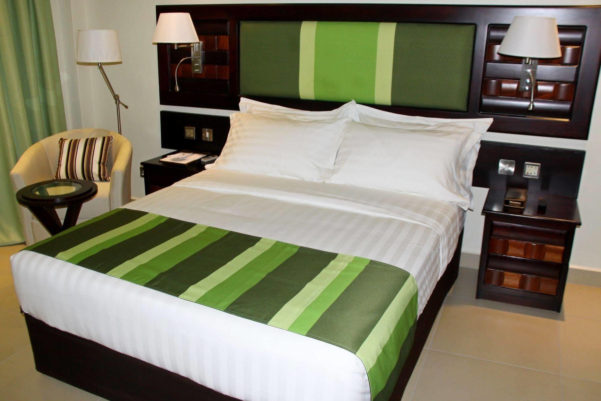 Best Western Premier Garden Hotel Entebbe Ngoại thất bức ảnh